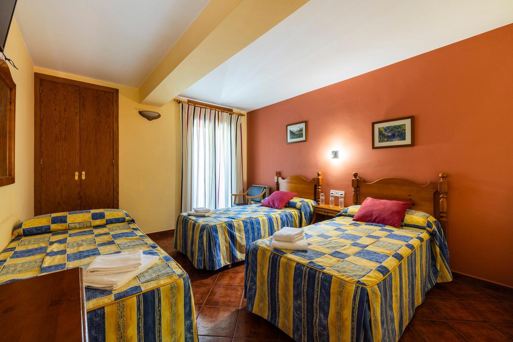 Hostal Panart Bielsa Zewnętrze zdjęcie