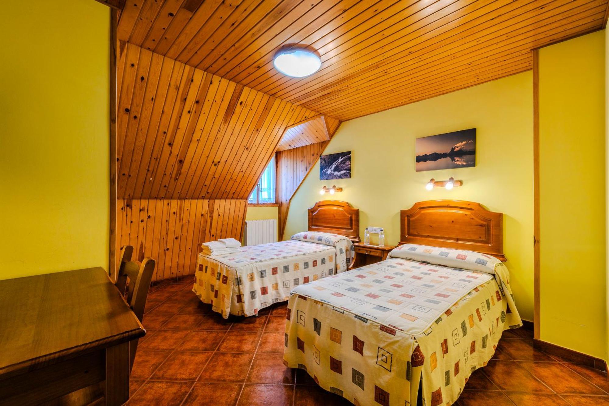 Hostal Panart Bielsa Zewnętrze zdjęcie